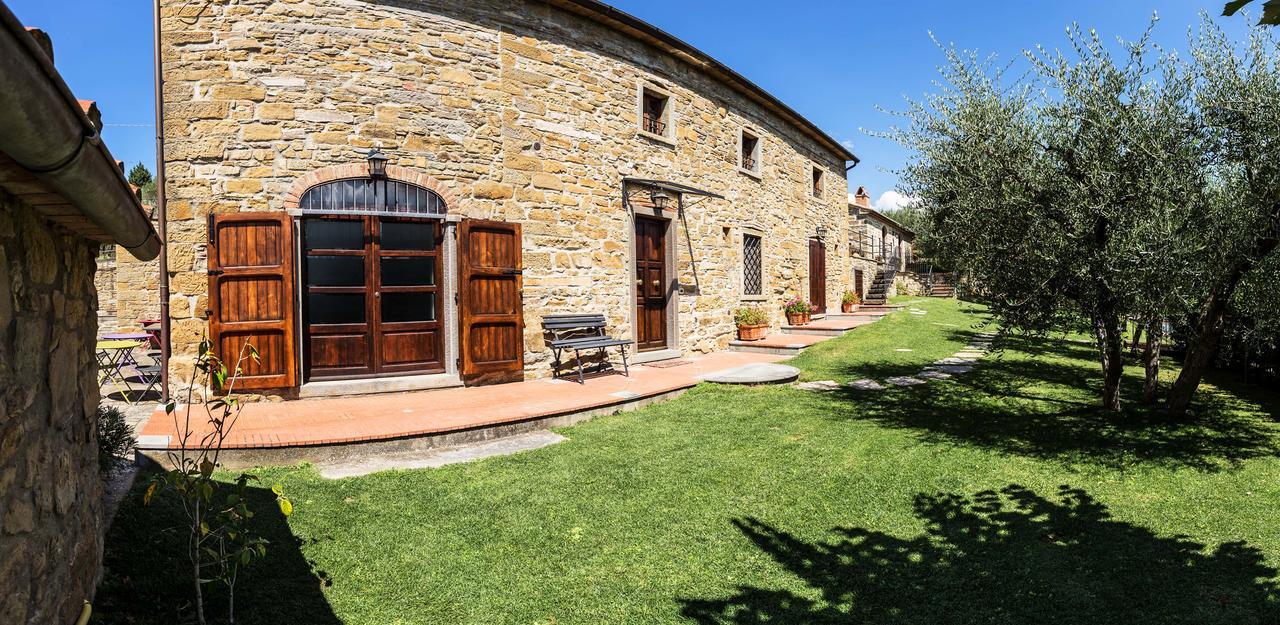 Agriturismo Borgo Tra Gli Olivi Castiglion Fiorentino Exterior foto