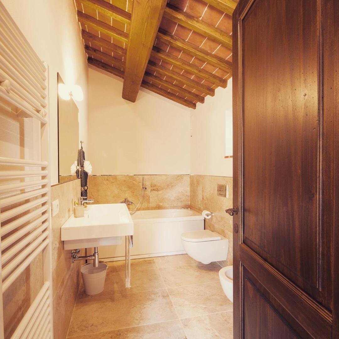Agriturismo Borgo Tra Gli Olivi Castiglion Fiorentino Exterior foto
